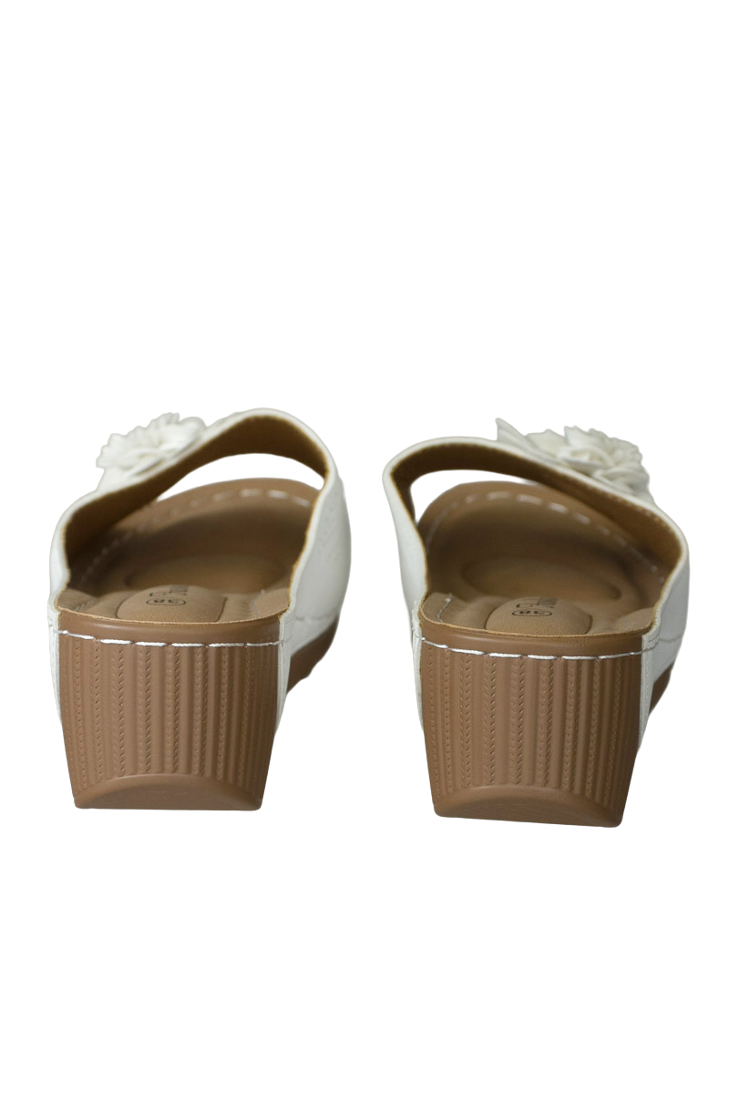 Zapatos color Blanco - Closeando
