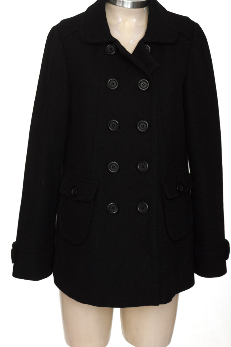 Chaqueta / Abrigo color Negro - Forever 21