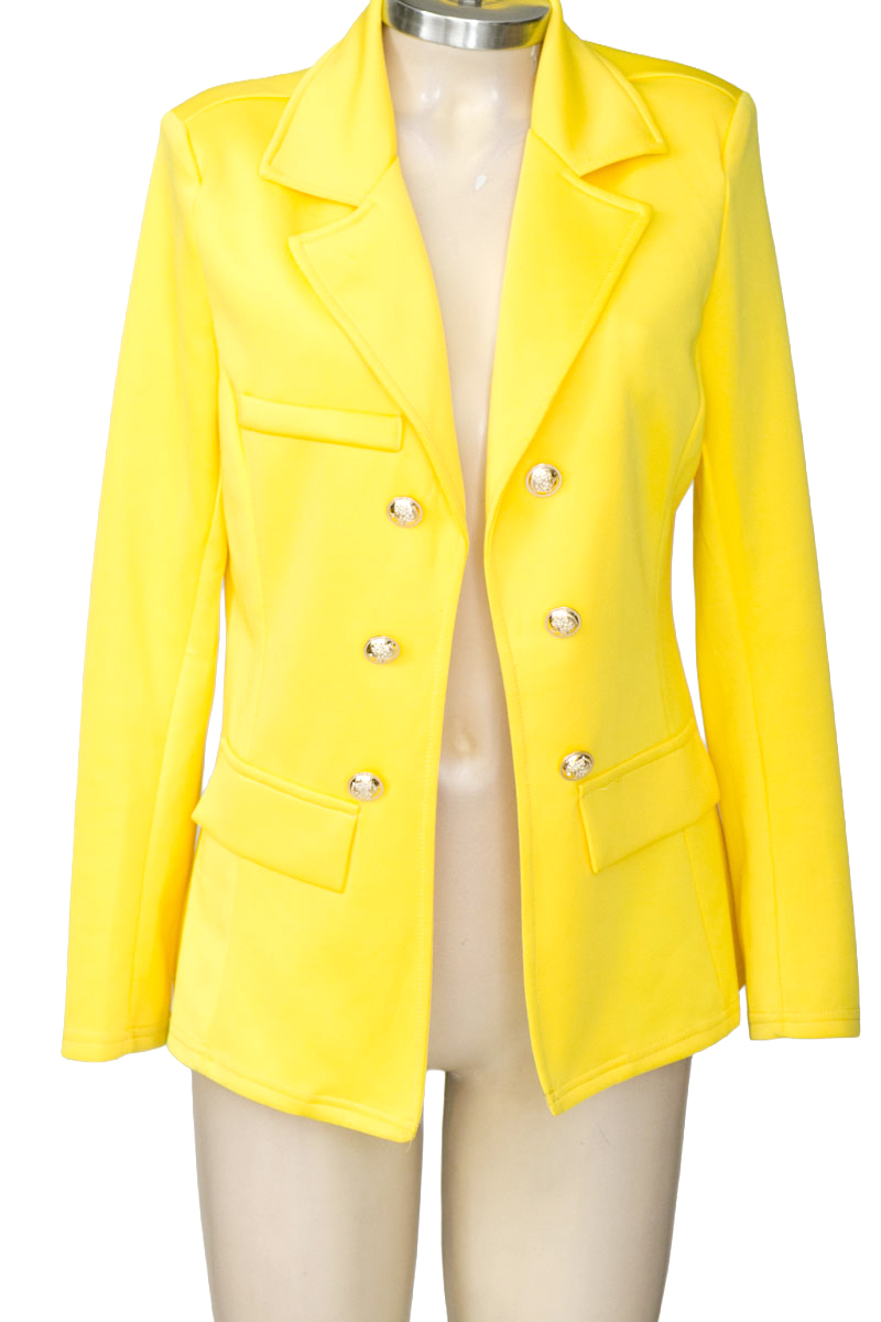 Chaqueta / Abrigo color Amarillo - Closeando
