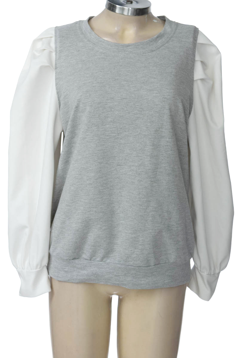 Sweater color Gris - Both