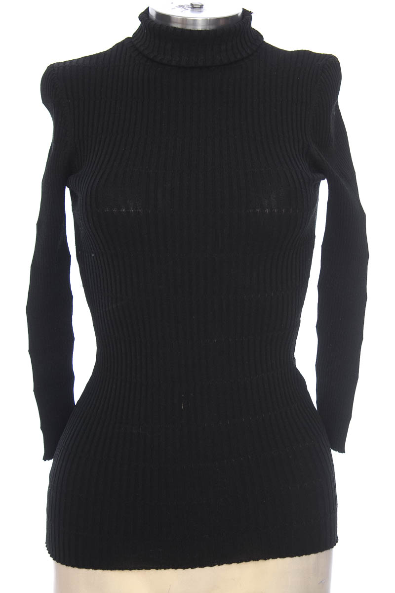 Sweater color Negro - BEBE talla S de Segunda Mano | Closeando