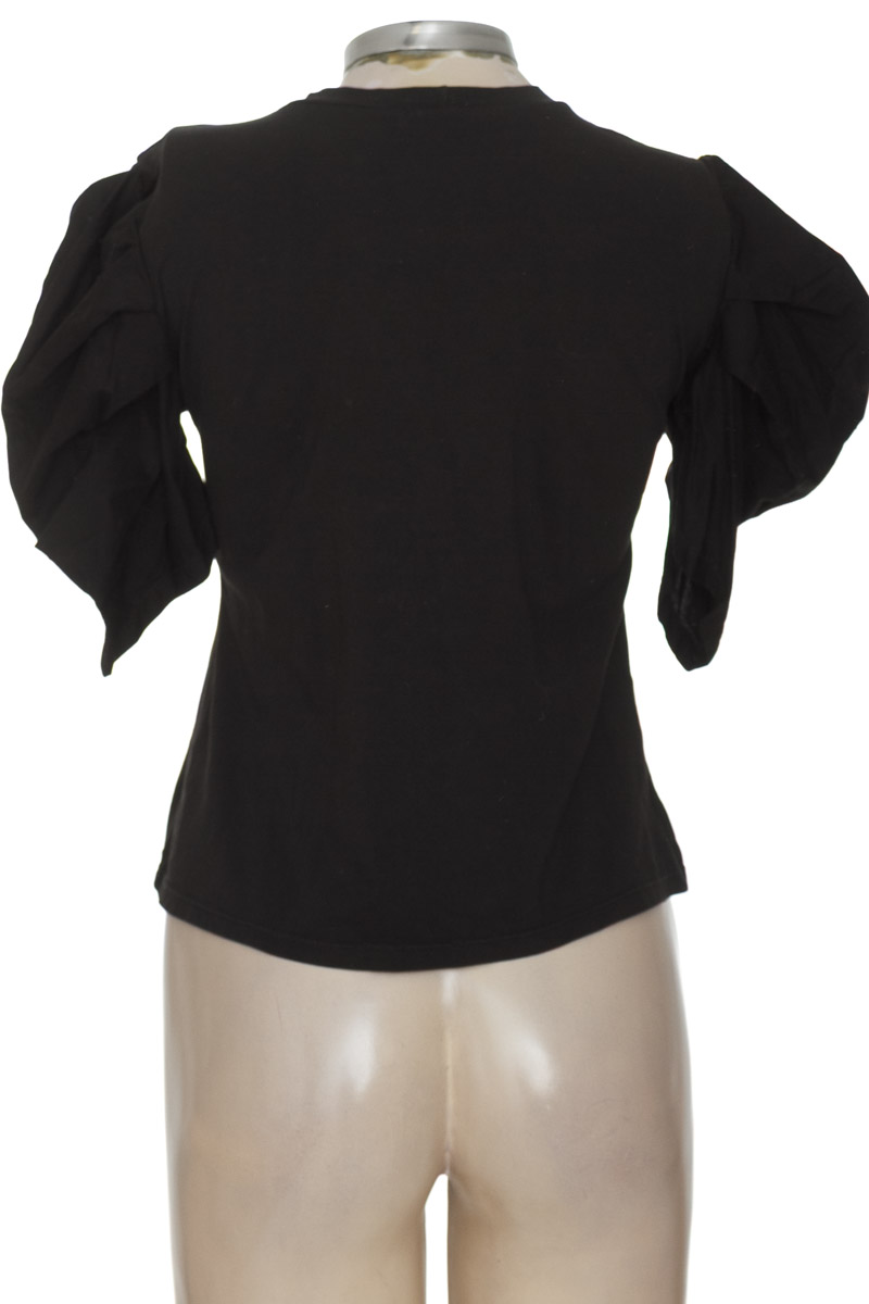 Top / Camiseta color Negro - Mauve