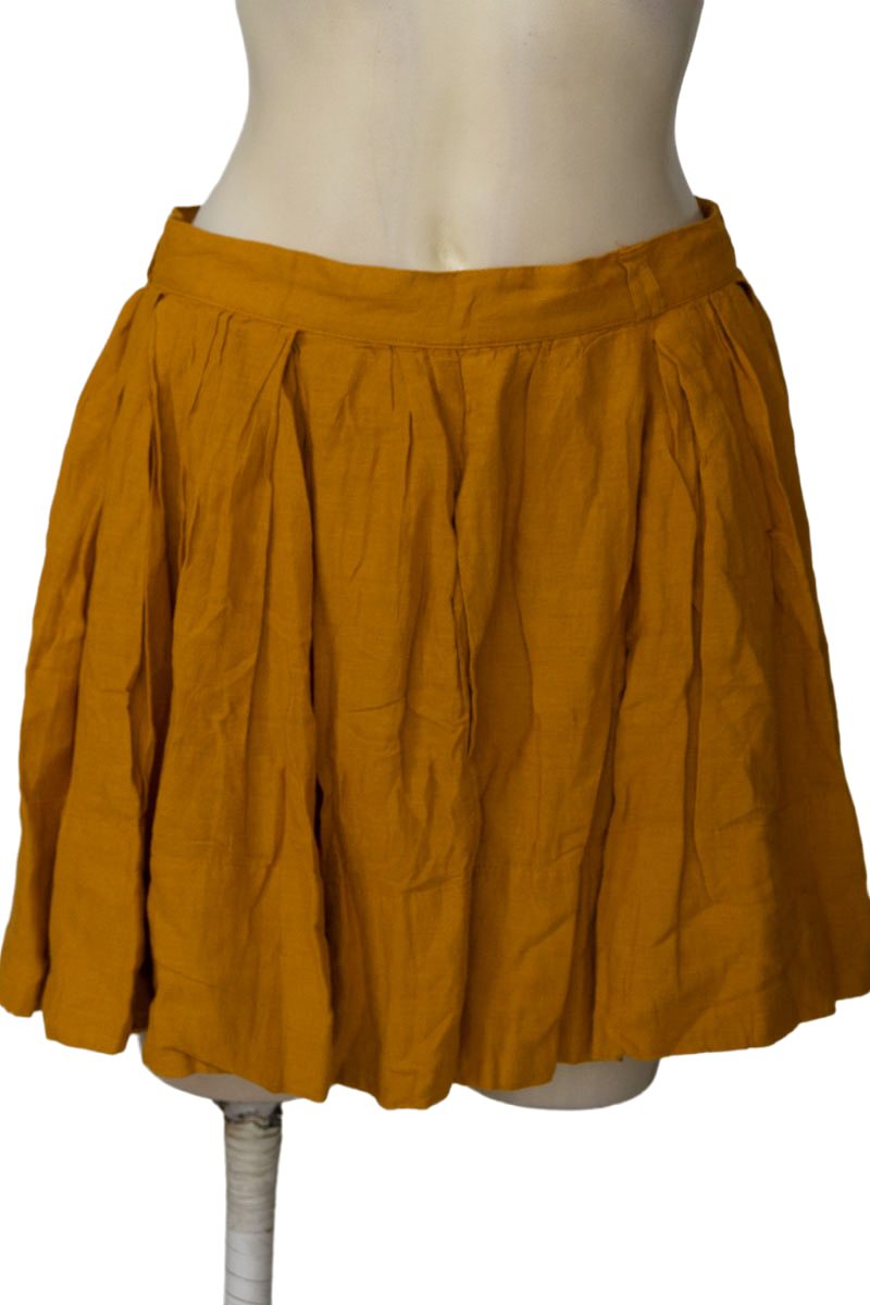 Falda color Mostaza - Zara