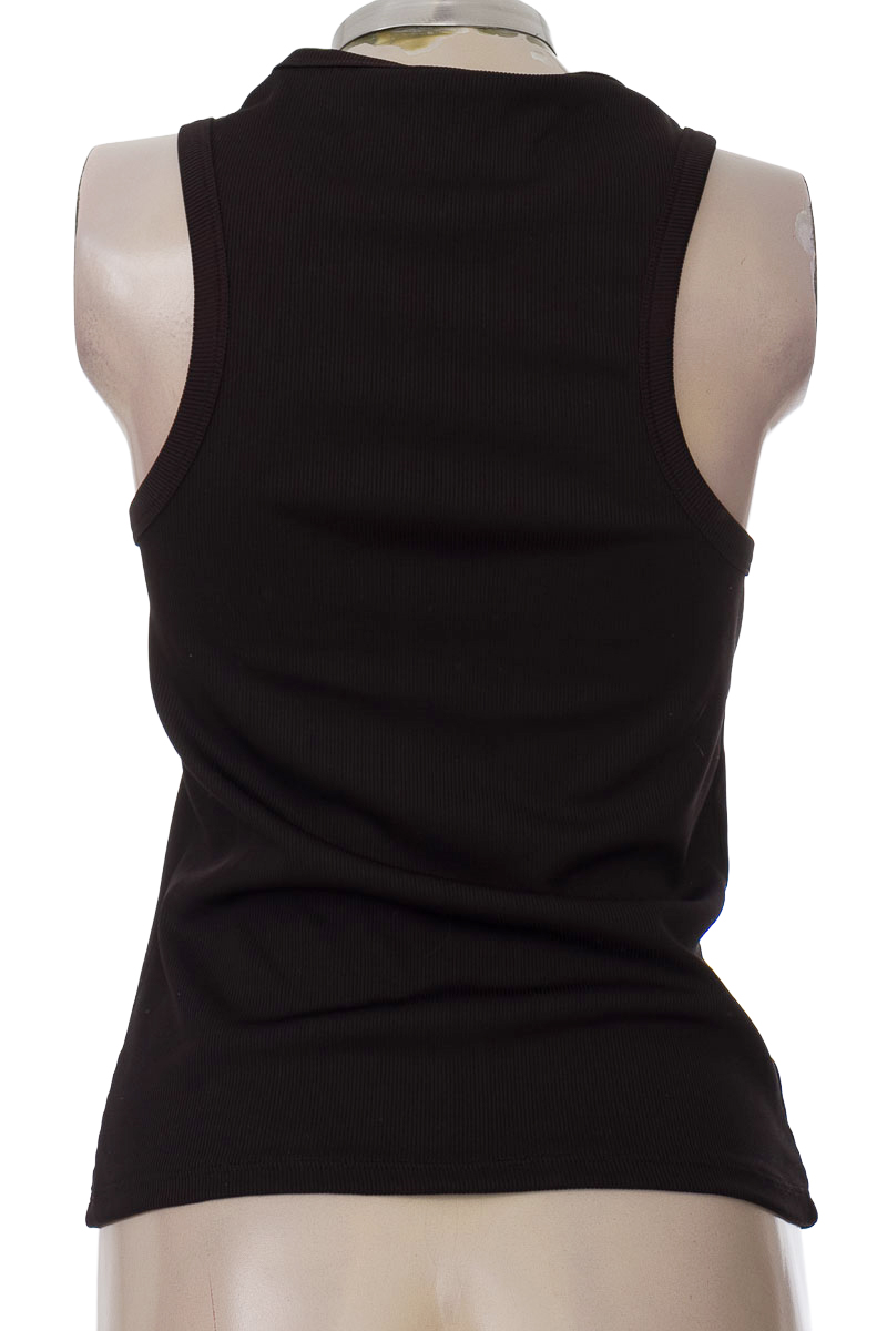 Top / Camiseta color Negro - Gef