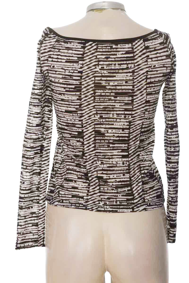 Top / Camiseta color Negro - FDS