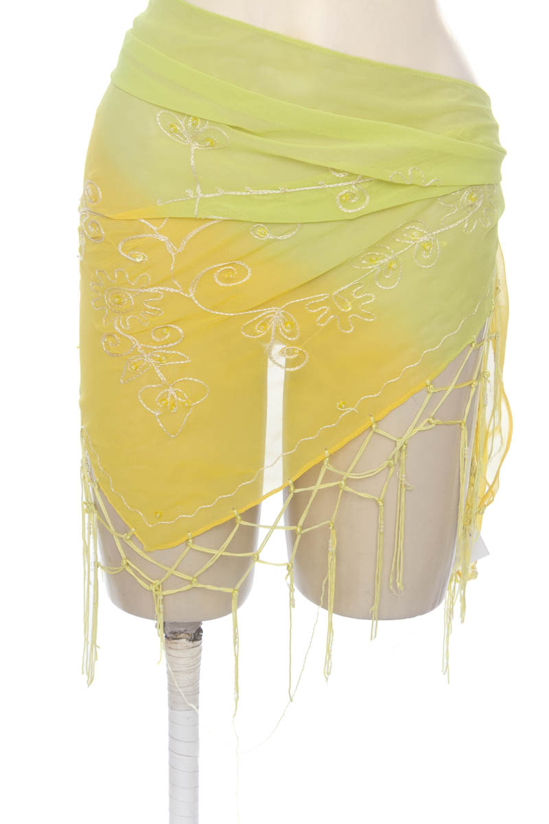 Ropa Deportiva / Salida de Baño color Amarillo - SUNDAY