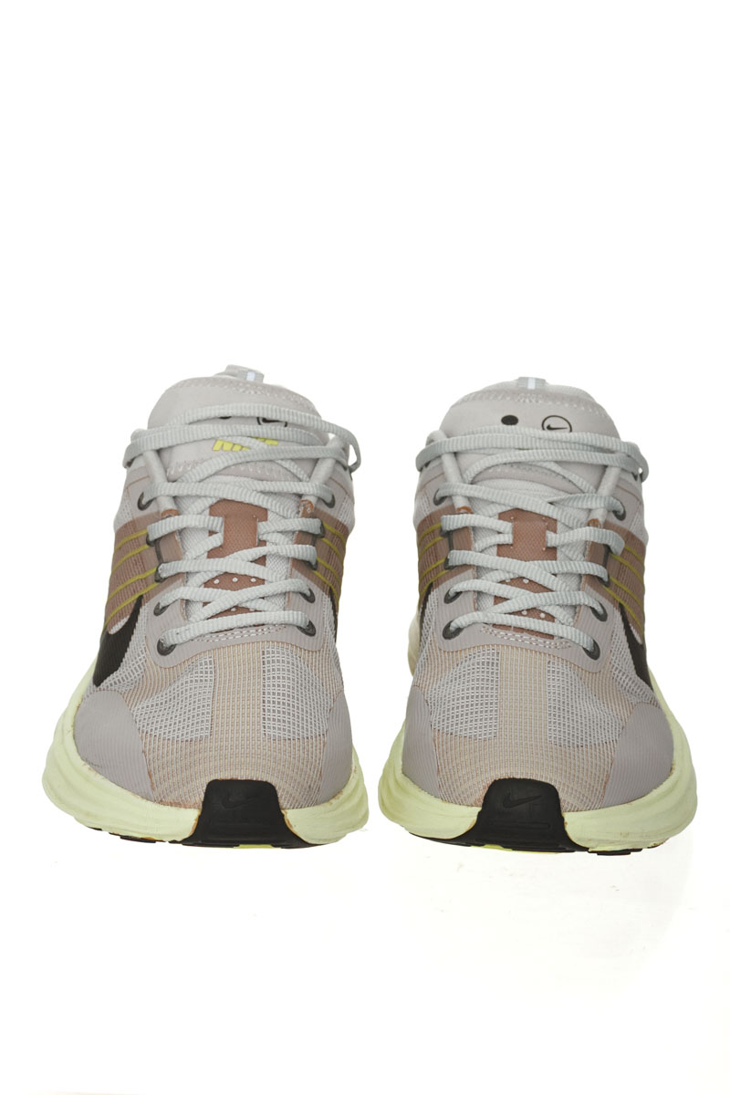 Tenis color Gris - Nike