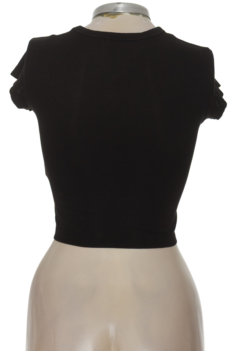 Top / Camiseta color Negro - Bershka