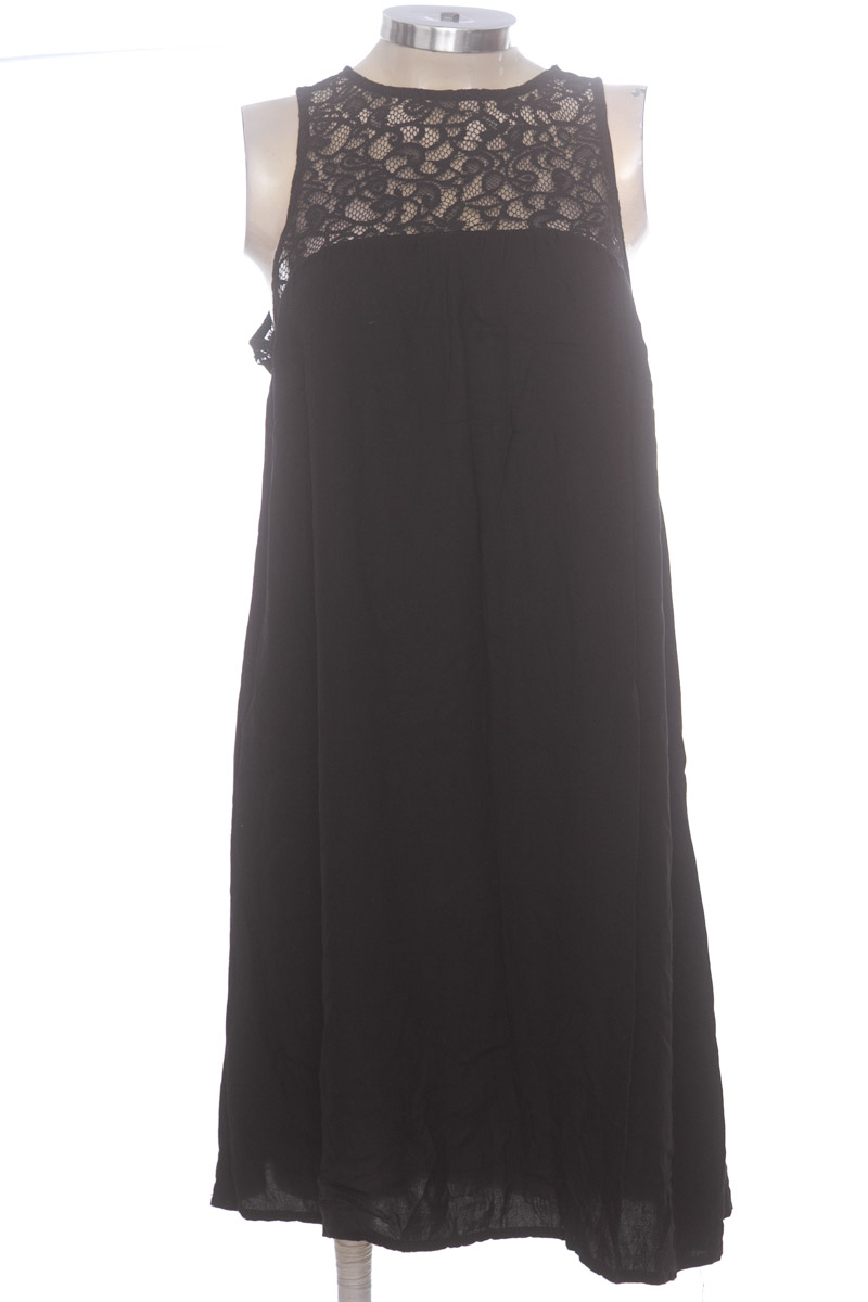 Top / Camiseta color Negro - Leonisa