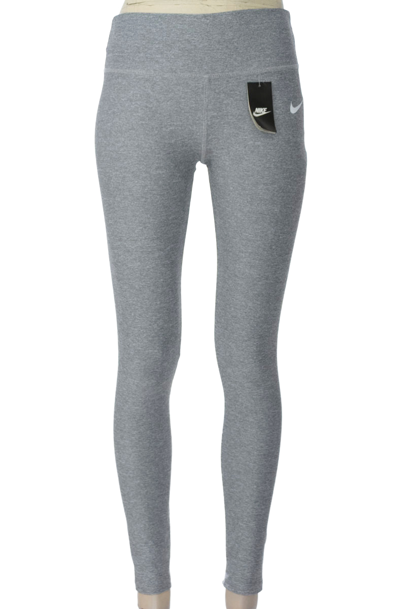 Ropa Deportiva / Salida de Baño color Gris - Closeando