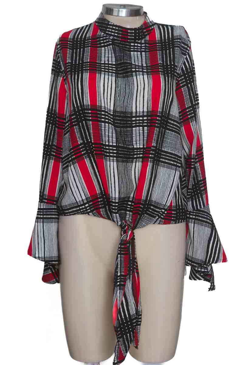 Blusa color Negro - J.CAI