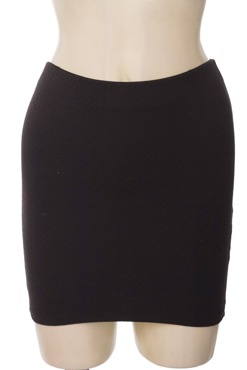 Falda color Negro - Bershka