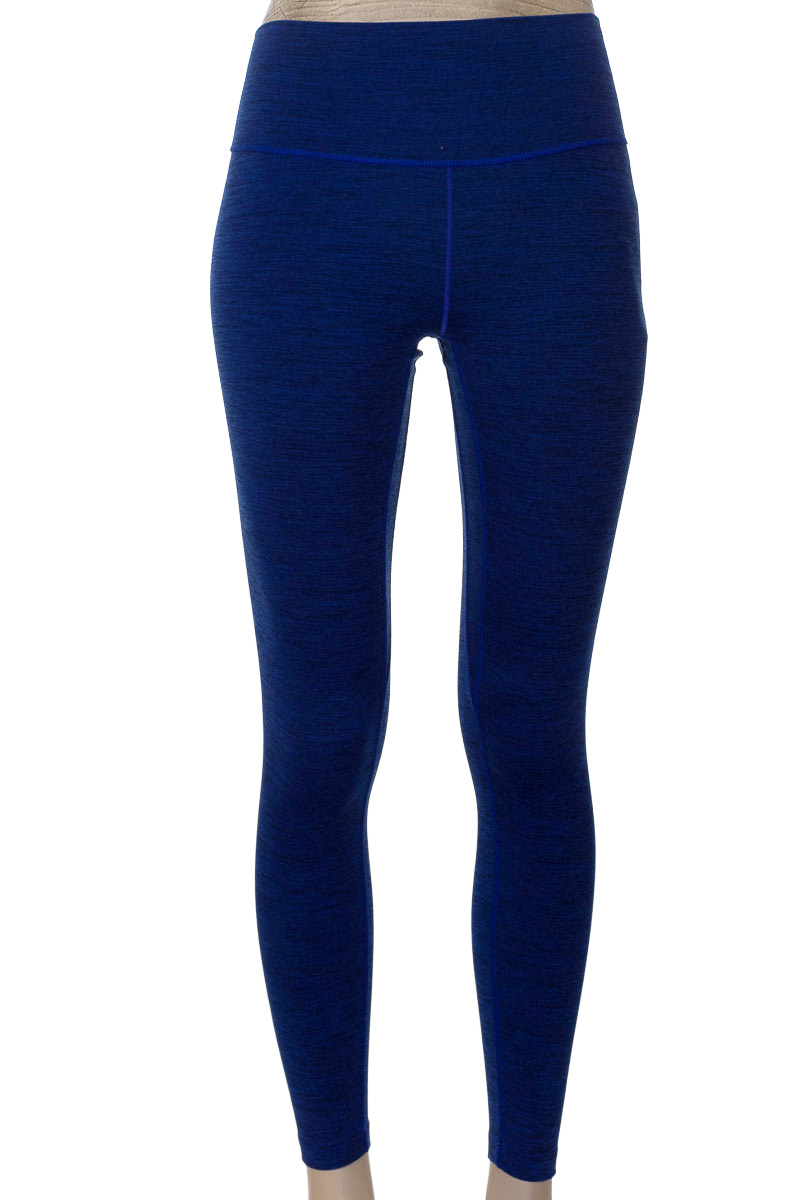 Ropa Deportiva / Salida de Baño color Azul - Adidas