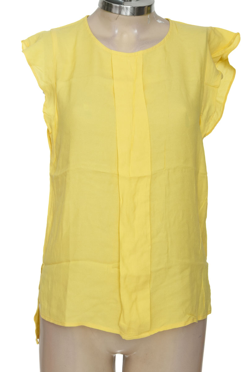 Blusa color Amarillo - Zara