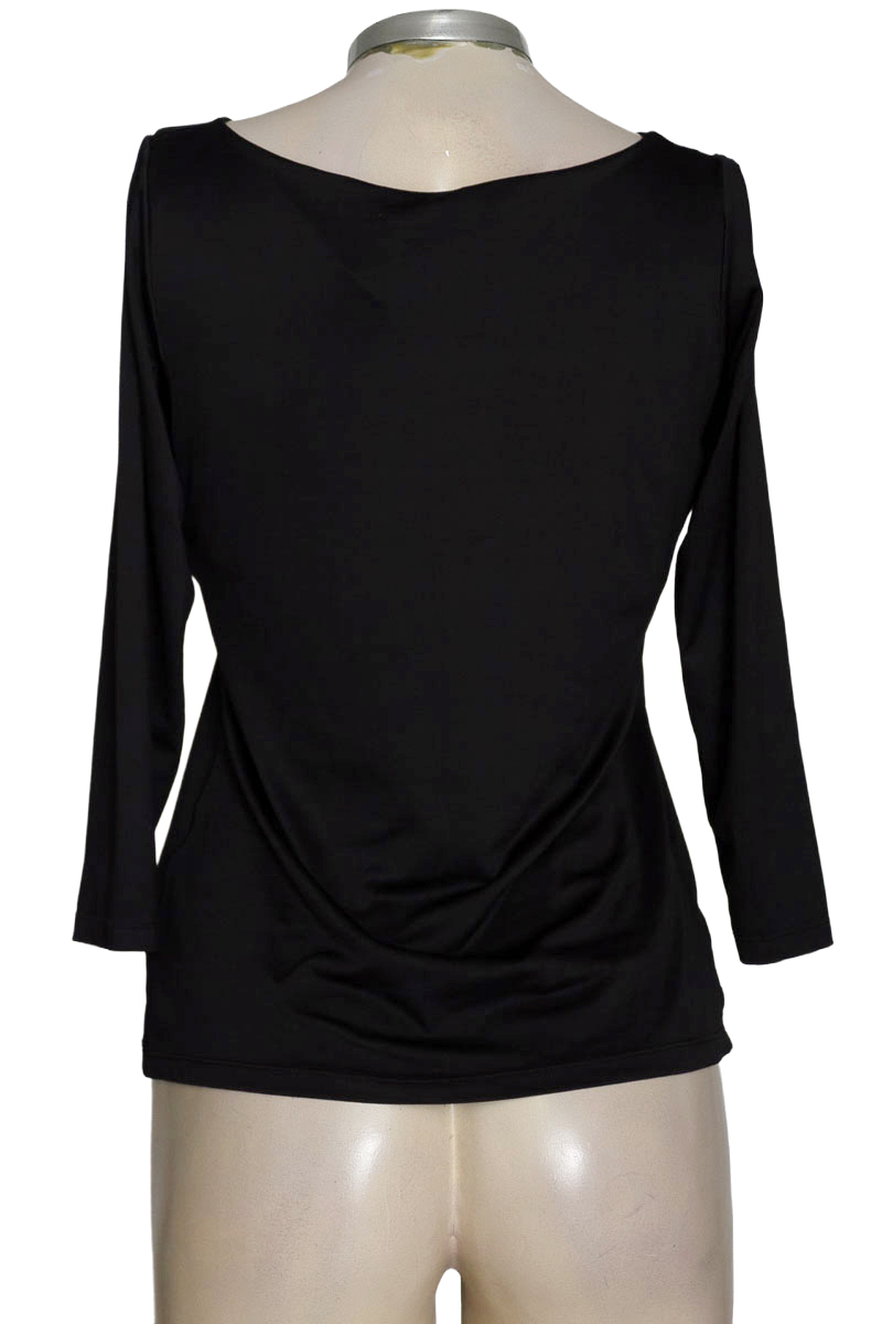 Top / Camiseta color Negro - Adrissa