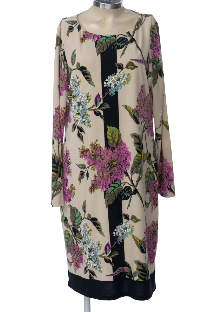 Vestido / Enterizo color Beige - Southland