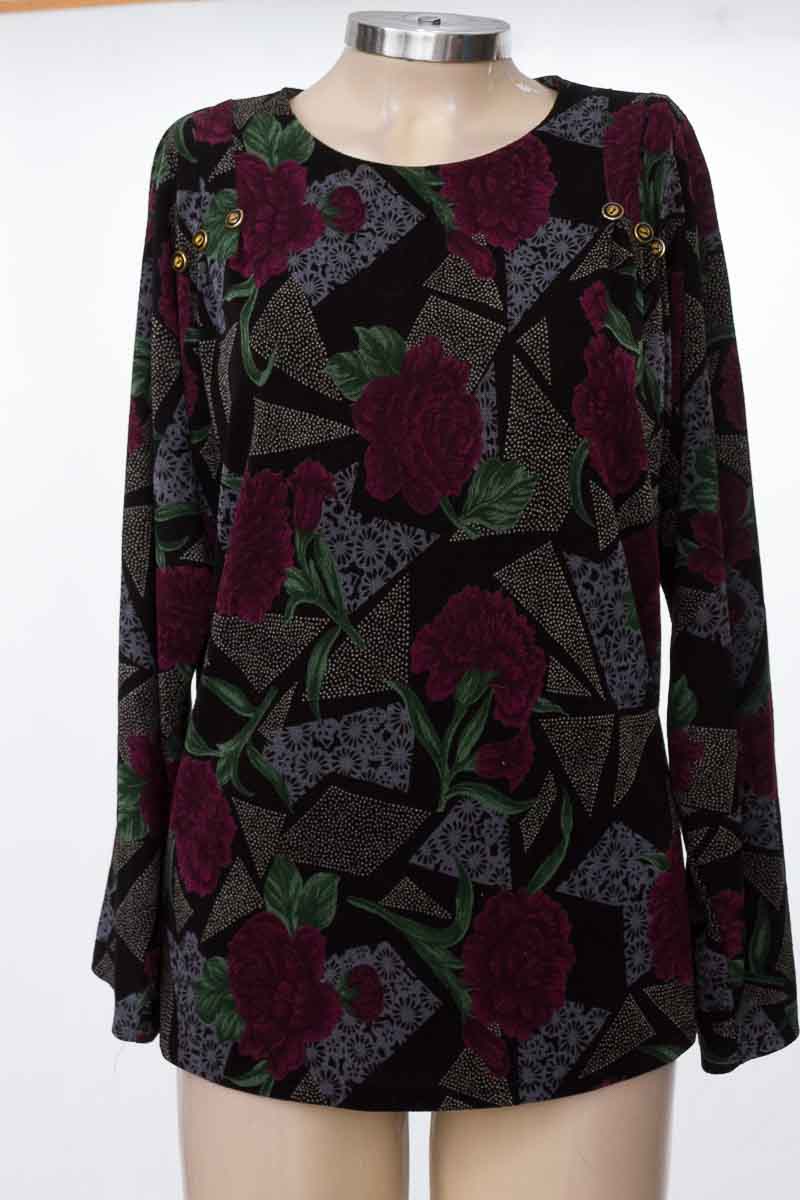 Sweater color Negro - Closeando