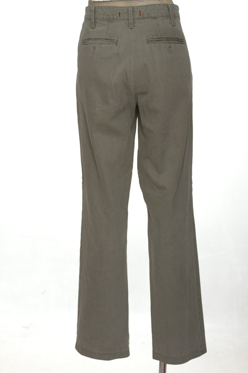 Pantalones color Verde - Zara