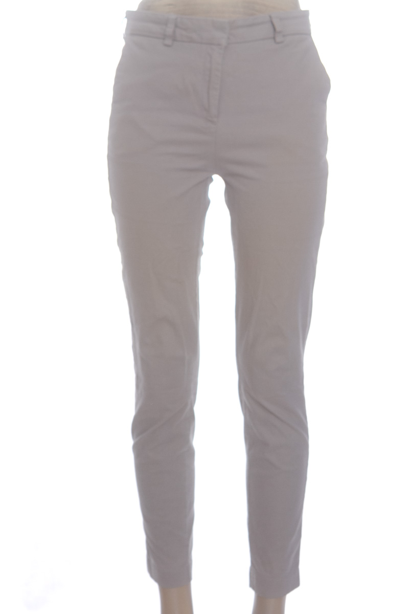 Pantalones color Gris - Basement