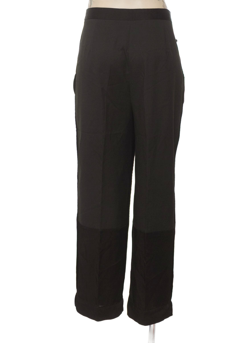 Pantalones color Negro - Zara