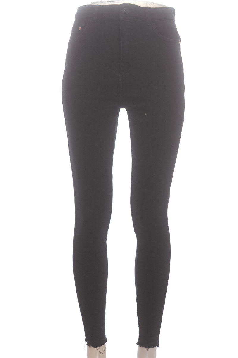 Pantalones color Negro - Bershka