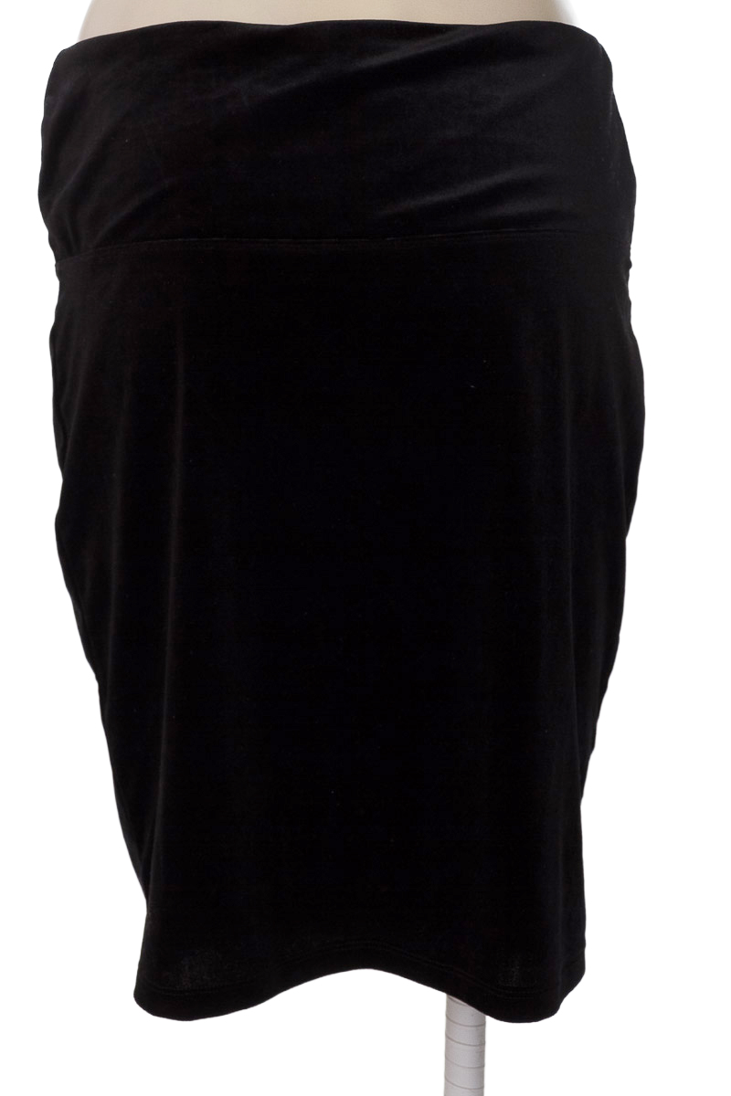 Falda color Negro - Athena marie