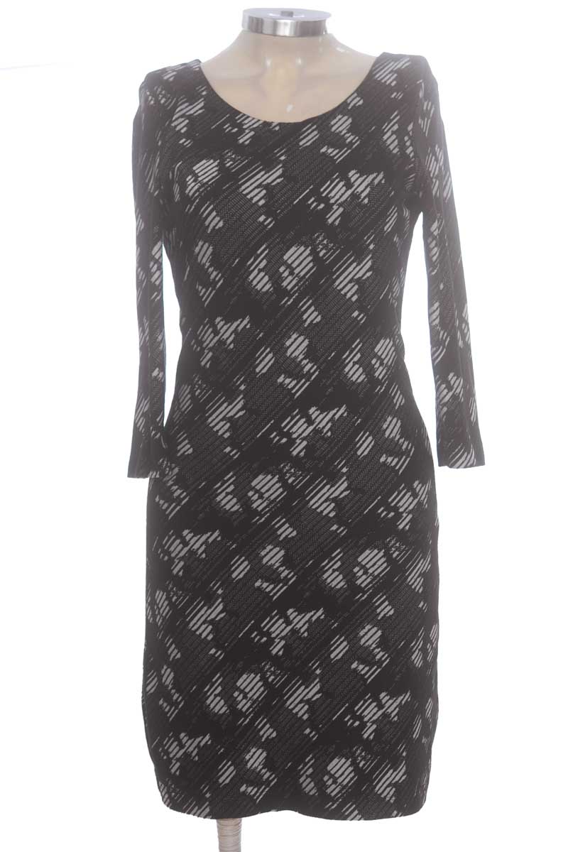 Vestido / Enterizo color Negro - Julio