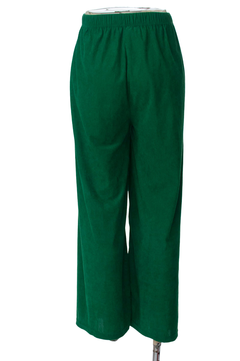 Pantalones color Verde - Closeando