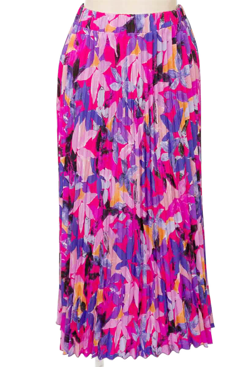 Falda color Lila - Closeando