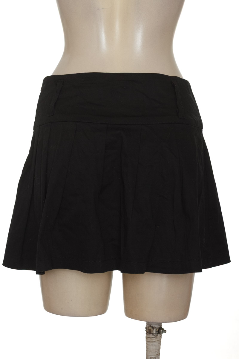 Falda color Negro - BBSP