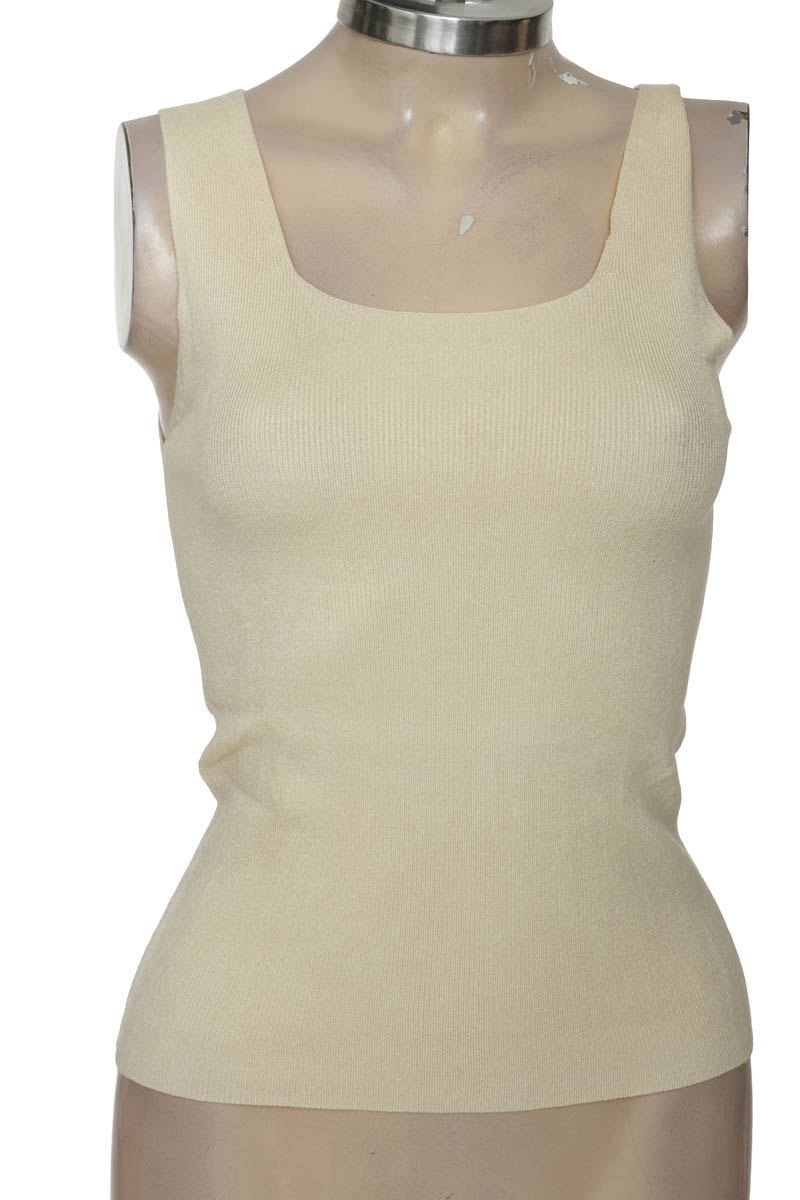 Top / Camiseta color Amarillo - Serion