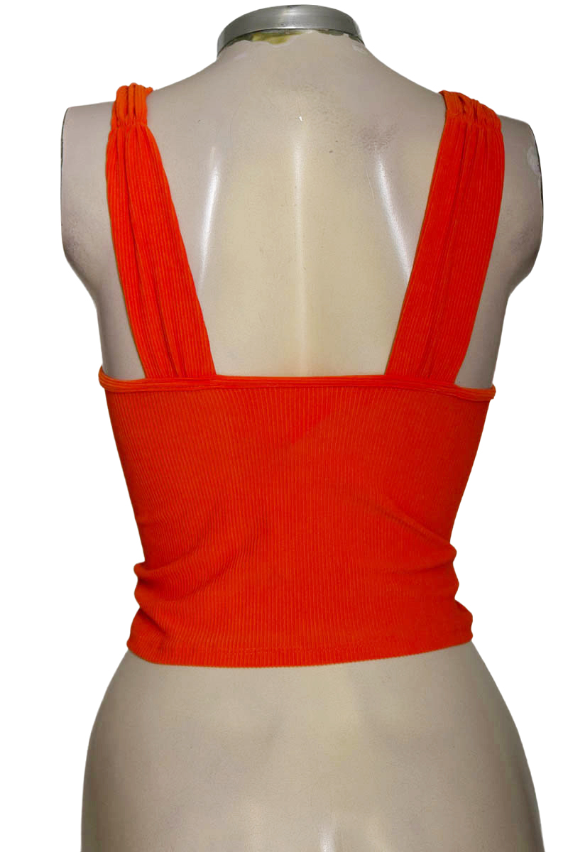 Top / Camiseta color Naranja - Closeando