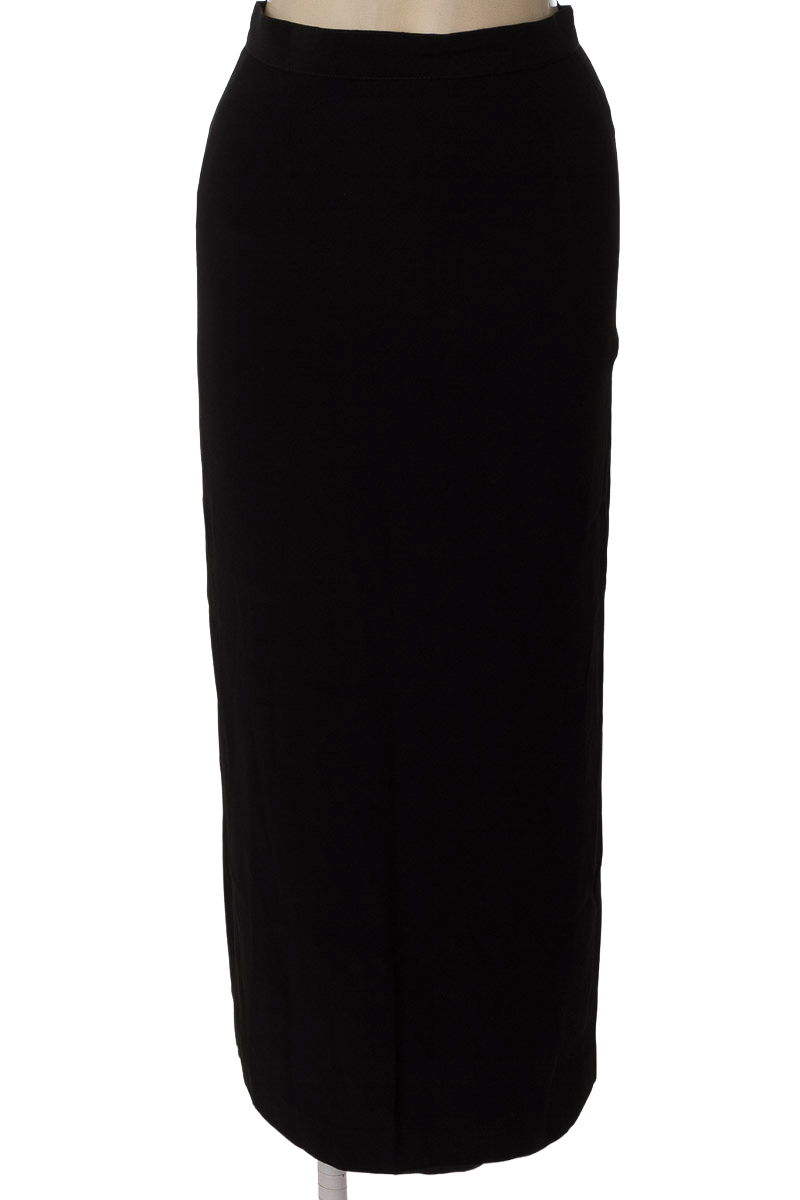 Falda color Negro - Closeando