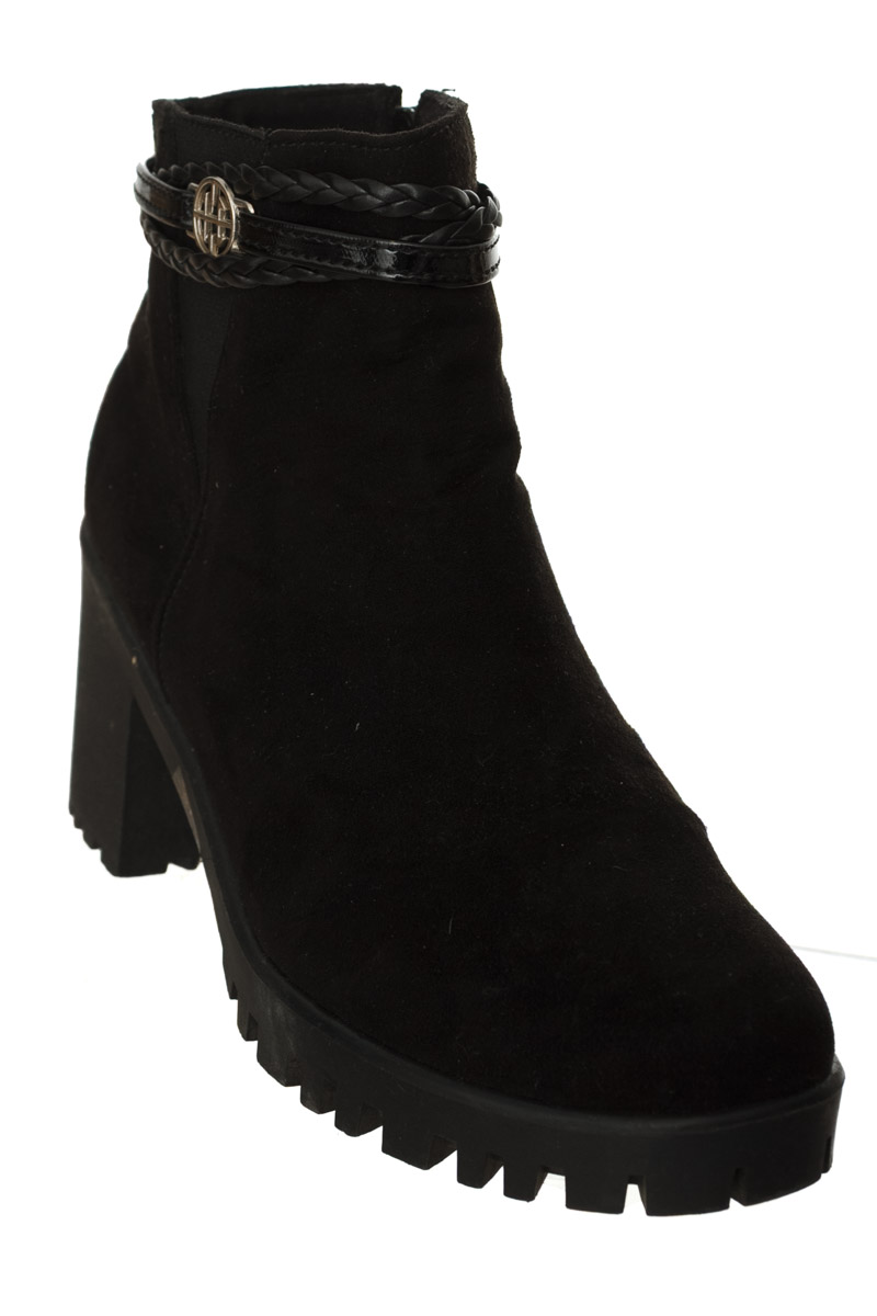 Zapatos color Negro - Closeando