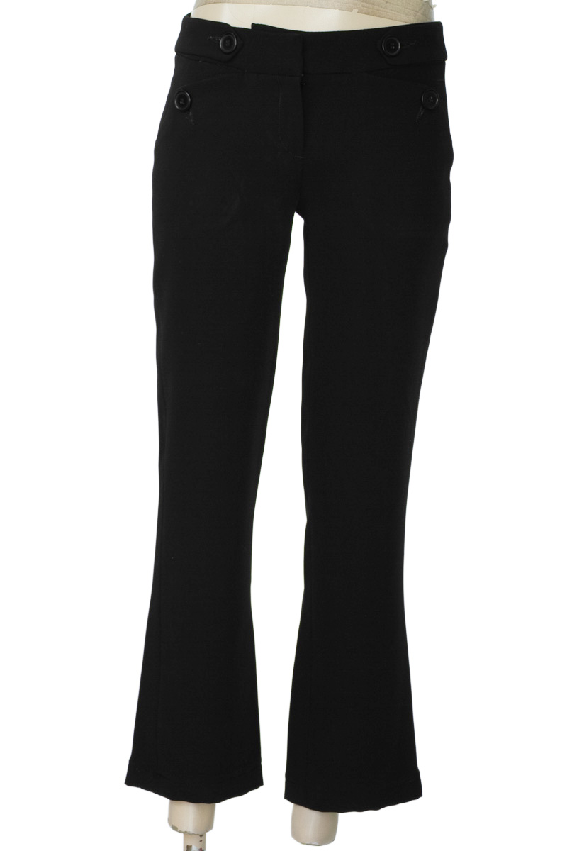 Pantalones color Negro - Armi