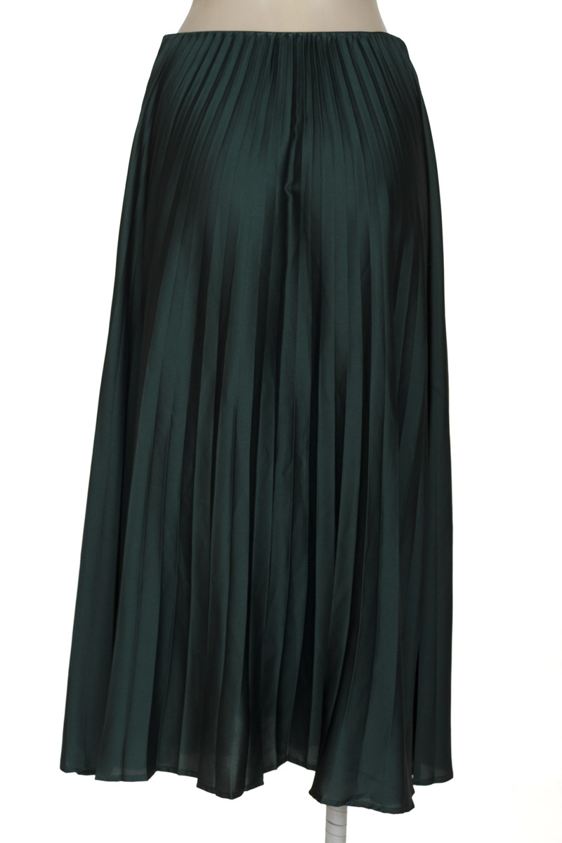 Falda color Verde - MNG