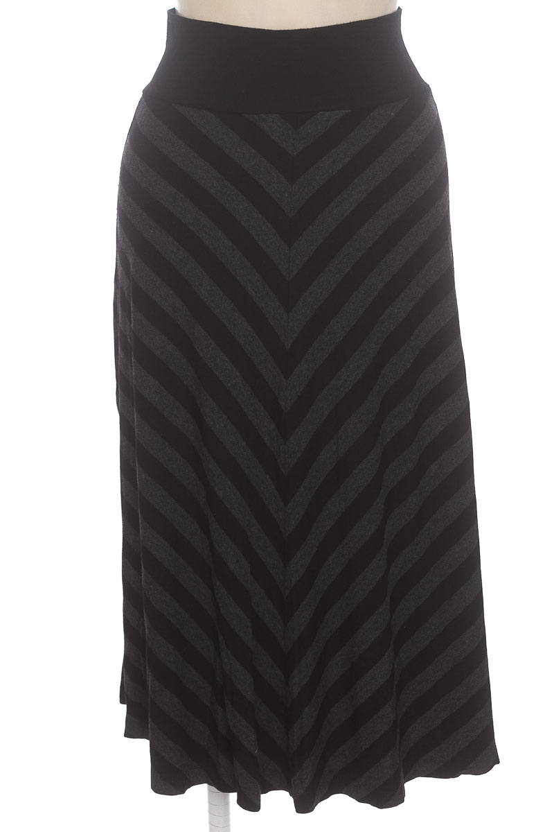 Falda color Negro - Kenneth Cole