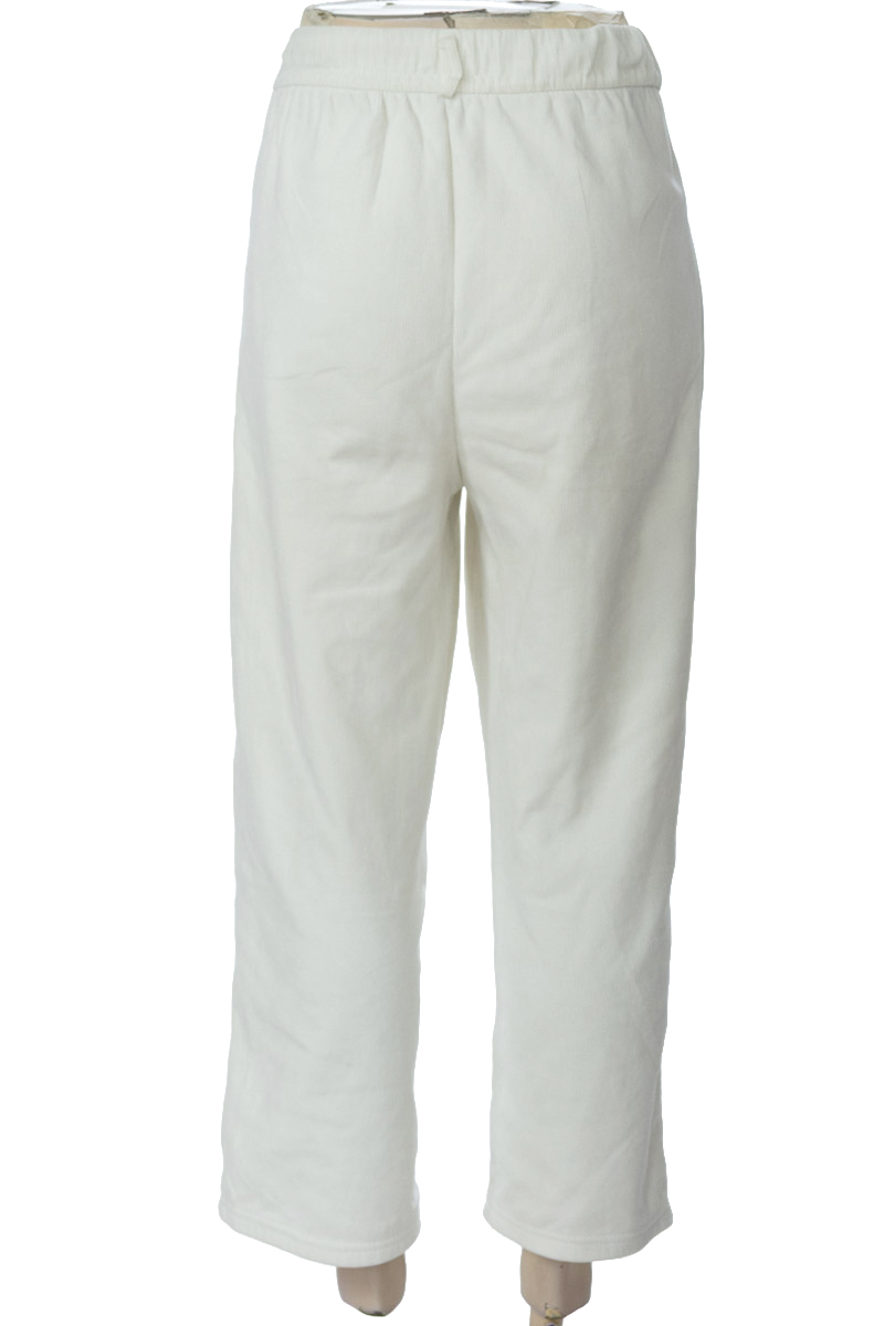 Pantalones color Blanco - Closeando