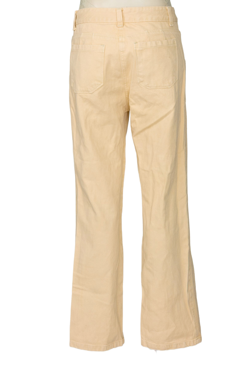 Pantalones color Amarillo - Closeando