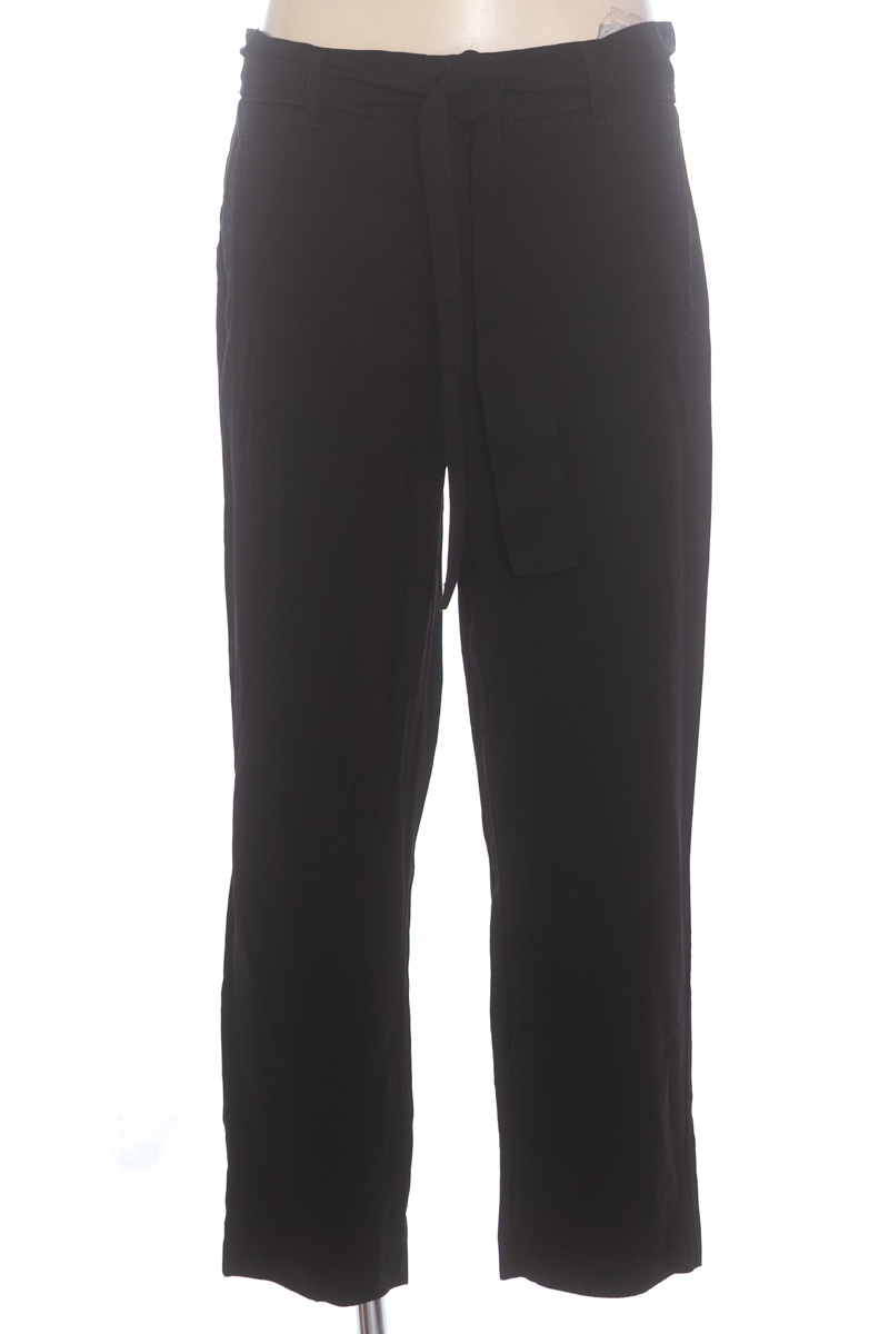 Pantalones color Negro - Basement