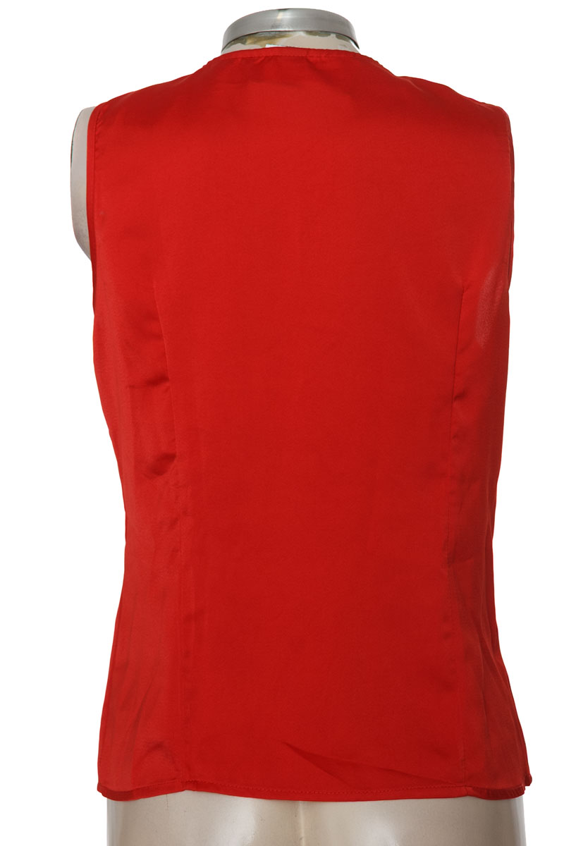 Top / Camiseta color Vinotinto - Closeando
