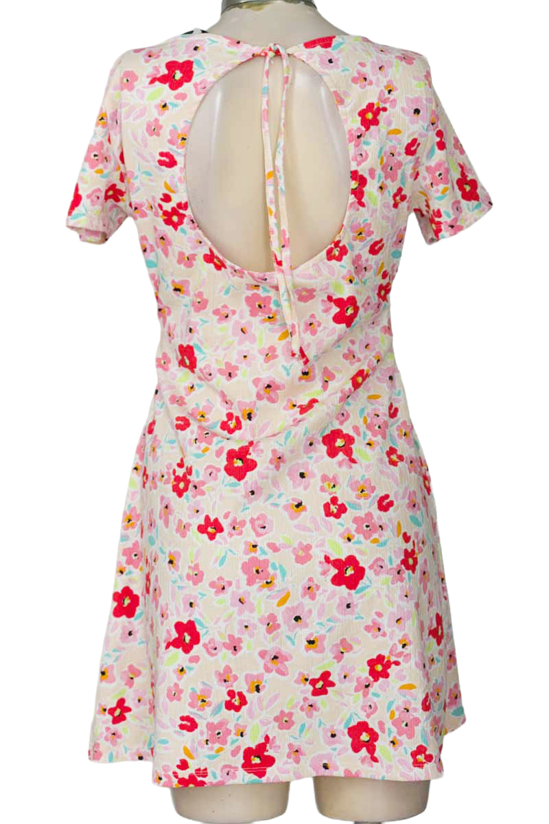 Vestido / Enterizo color Estampado - Stradivarius