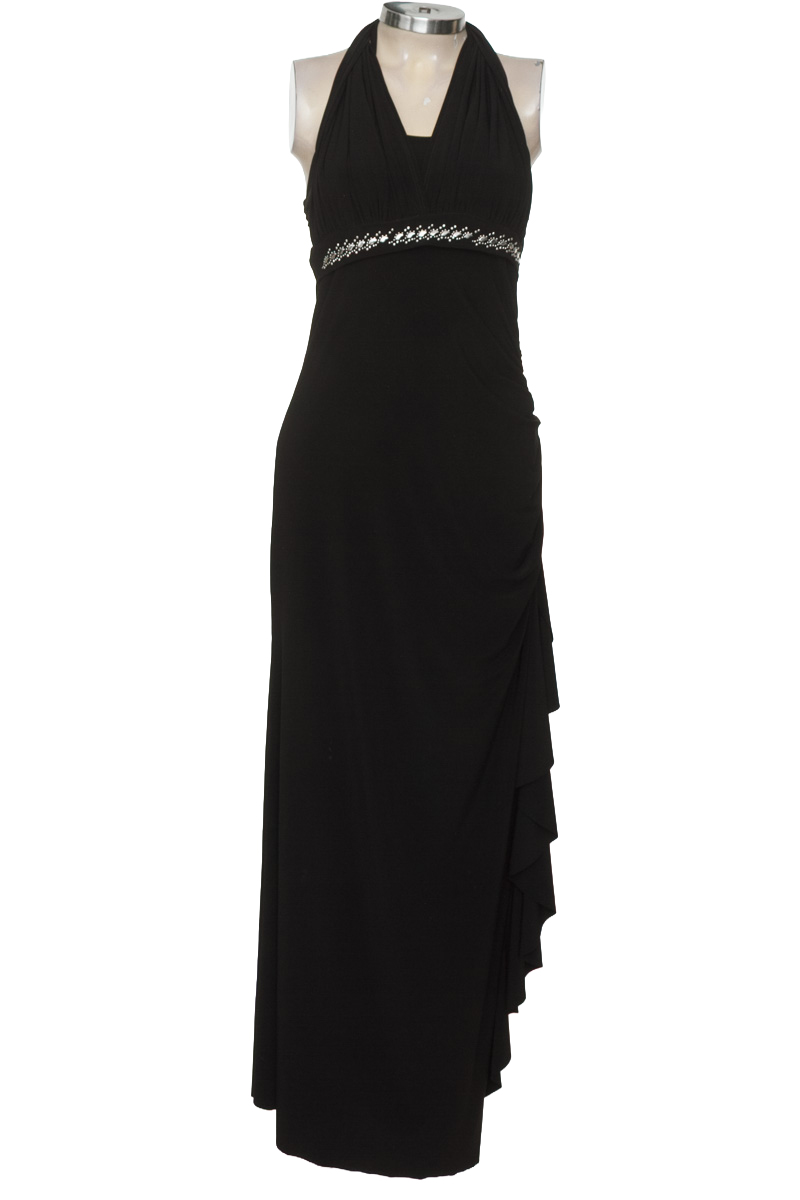 Vestido / Enterizo color Negro - Closeando
