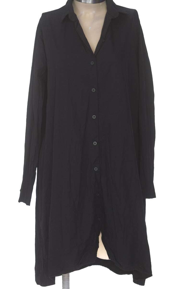 Vestido / Enterizo color Negro - Loguin