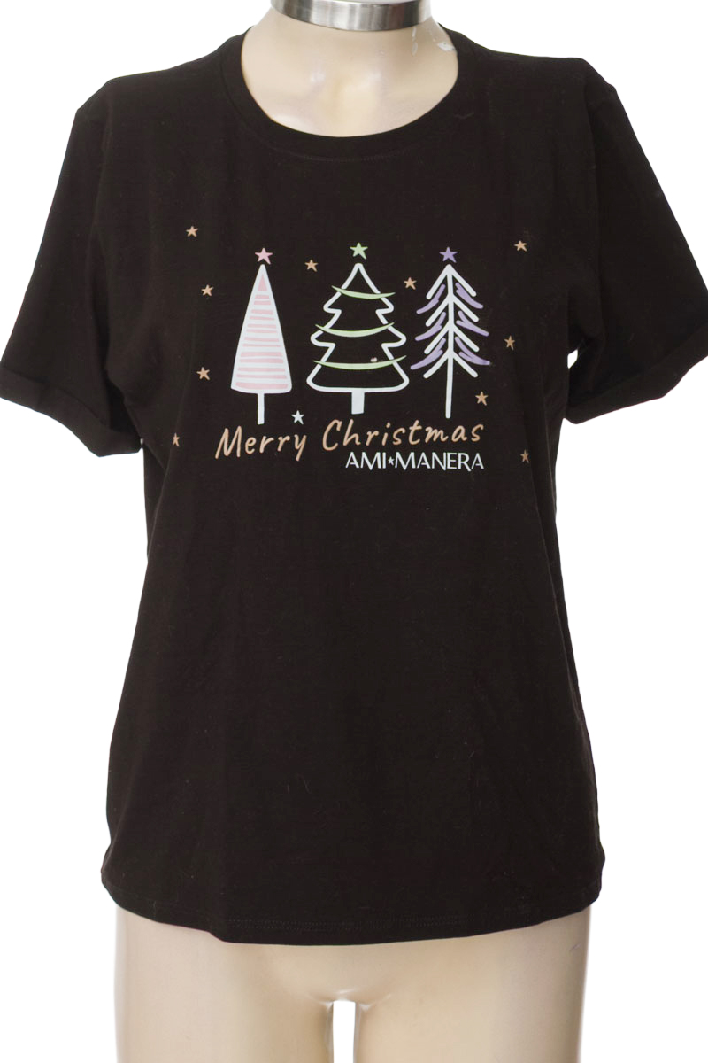 Top / Camiseta color Negro - Closeando