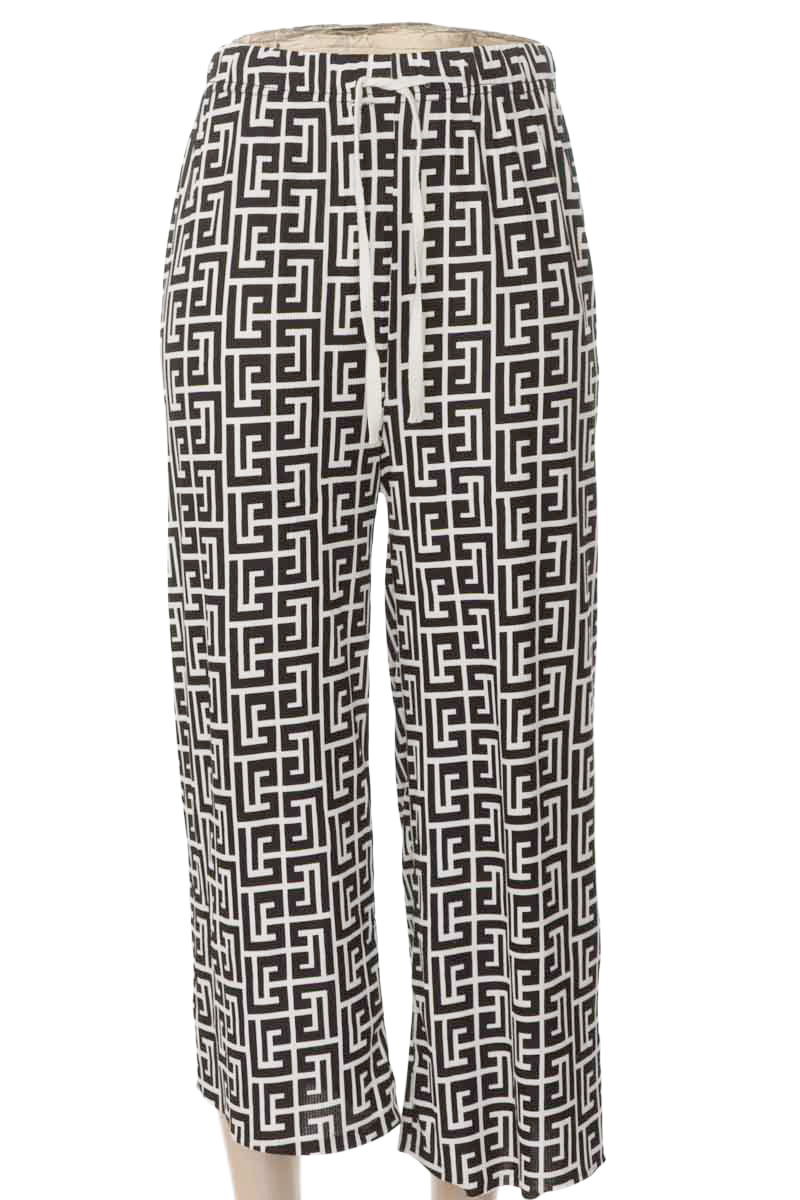 Pantalones color Negro - Phyllis