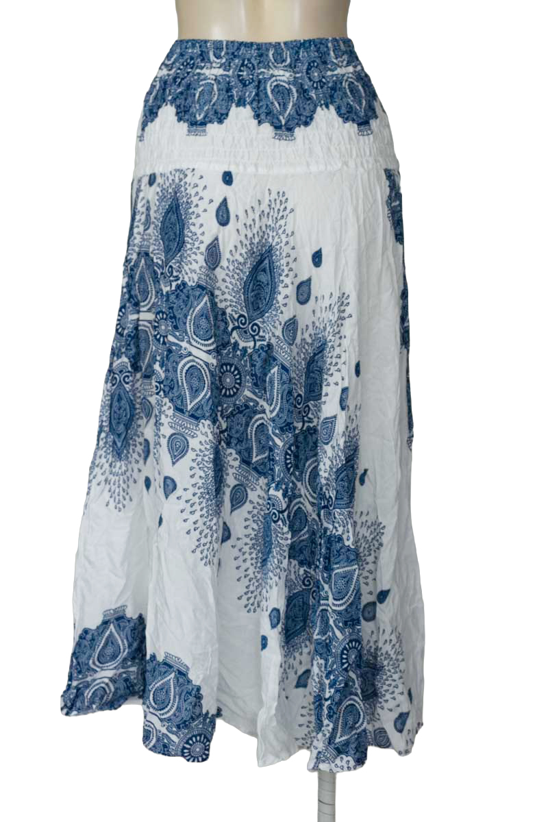 Falda color Azul - Closeando