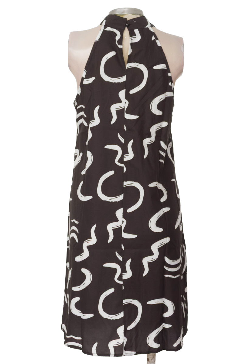 Vestido / Enterizo color Negro - Closeando