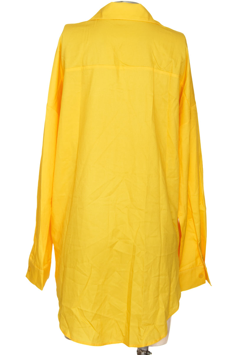 Blusa color Amarillo - Closeando