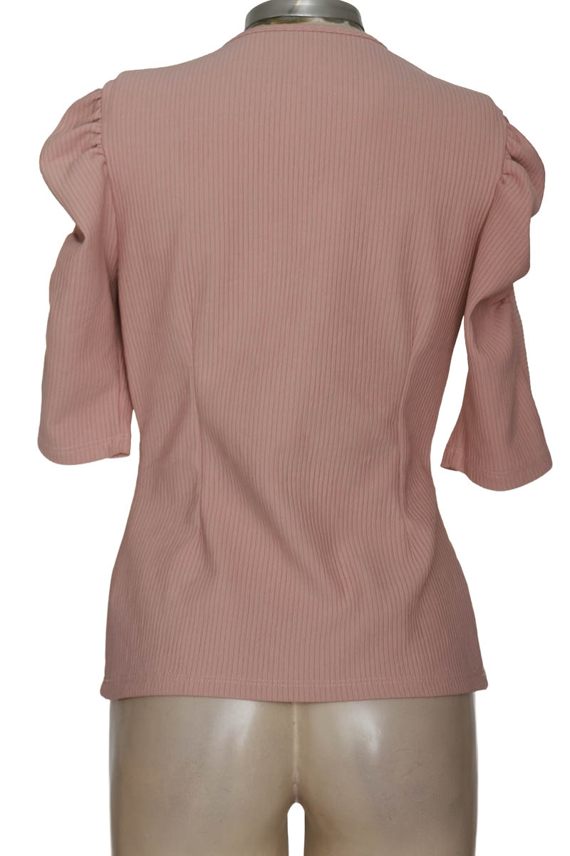 Blusa color Rosado - XUSS